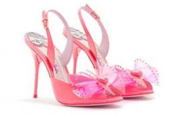 Коллекцию обуви Barbie для взрослых и детей создала британский дизайнер