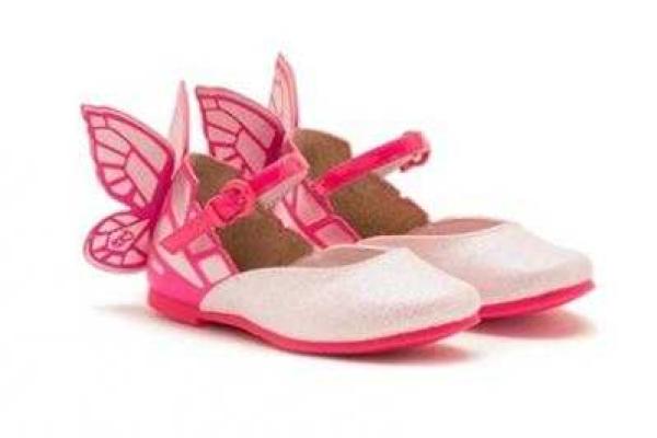 Коллекцию обуви Barbie для взрослых и детей создала британский дизайнер