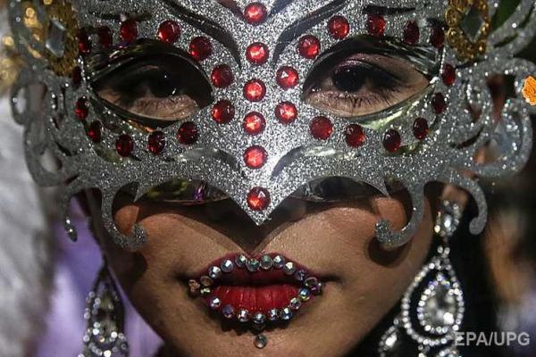 Артисты из разных уголков мира приехали на Международный фестиваль масок в Малайзию Артисты из разных уголков мира приехали на Международный фестиваль масок в Малайзию