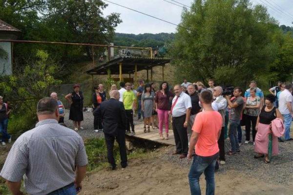 Благодаря решительности Москаля, в курортном селе на Закарпатье запущен новый водопровод Благодаря решительности Москаля, в курортном селе на Закарпатье запущен новый водопровод
