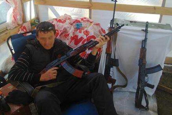 СБУ, задержала боевика "ДНР", который удручен тем, что не успел сдаться добровольно СБУ, задержала боевика "ДНР", который удручен тем, что не успел сдаться добровольно