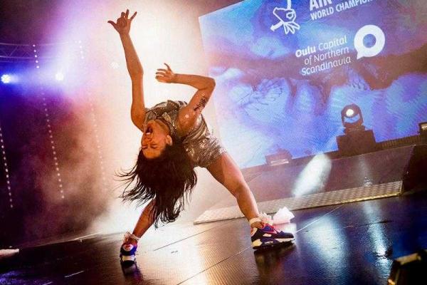 Россиянин стал победителем чемпионата мира по игре на воображаемой гитаре