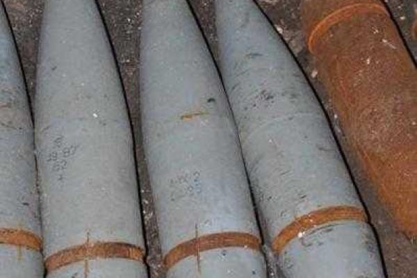 На Донетчине фермеры, рискуя жизнью, сами решили очищать поля от неразорвавшихся снарядов