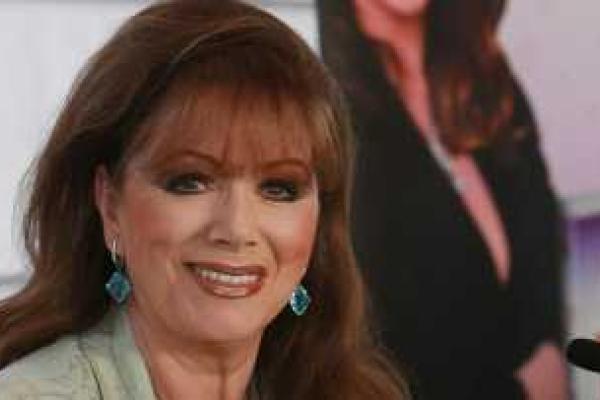 Ушла из жизни известная писательница Джеки Коллинз