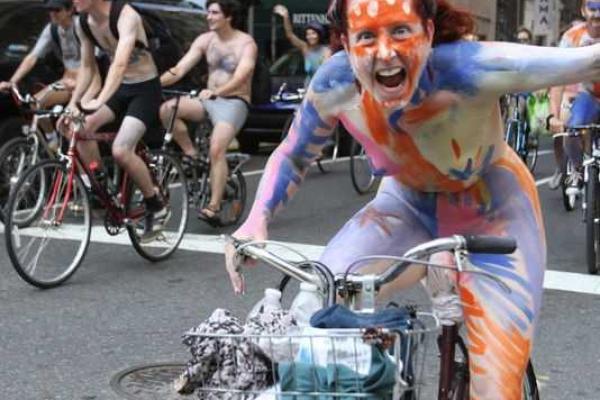 Голый велопробег состоялся в Филадельфии
