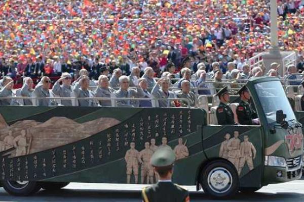 Китай показал Путину всю свою мощь на военном параде Китай показал Путину всю свою мощь на военном параде