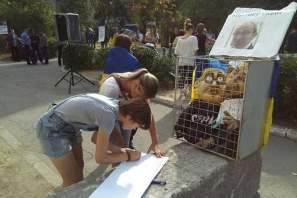 В Полтаве возобновилось слушание по делу Кернеса