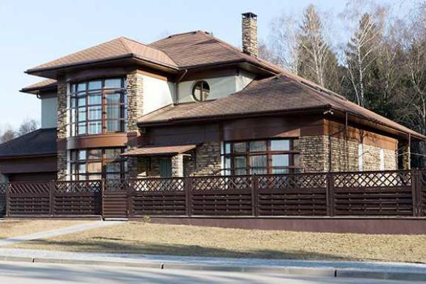 Билан показал свой особняк в "пацанском стиле", который вчера обчистили грабители