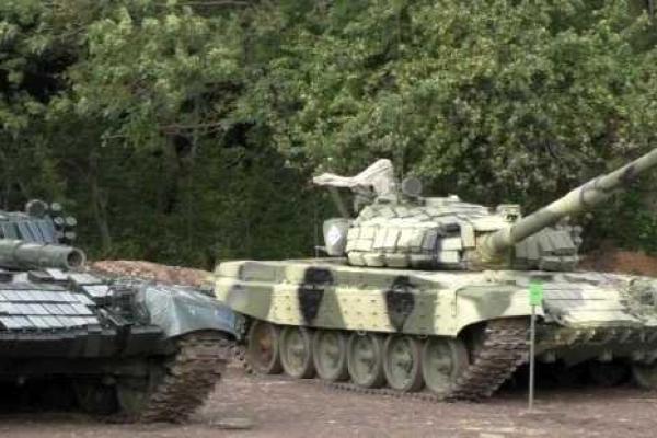 Боевики "ДНР" и "ЛНР" решили поиграть в "танчики"