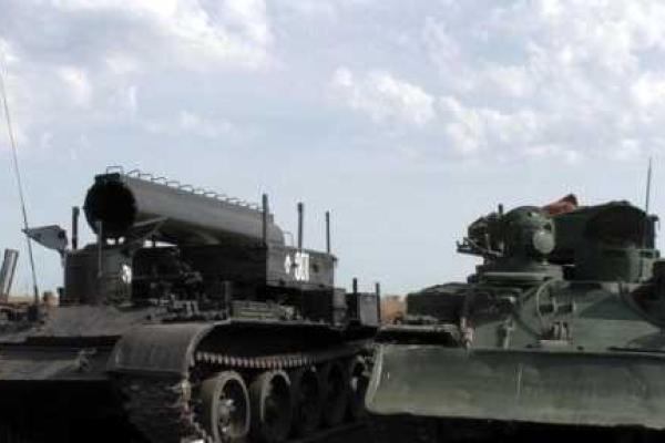 Боевики "ДНР" и "ЛНР" решили поиграть в "танчики"