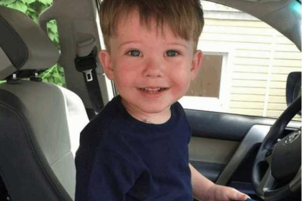 Дмитрий Шепелев показал, на кого похож его сын Платон