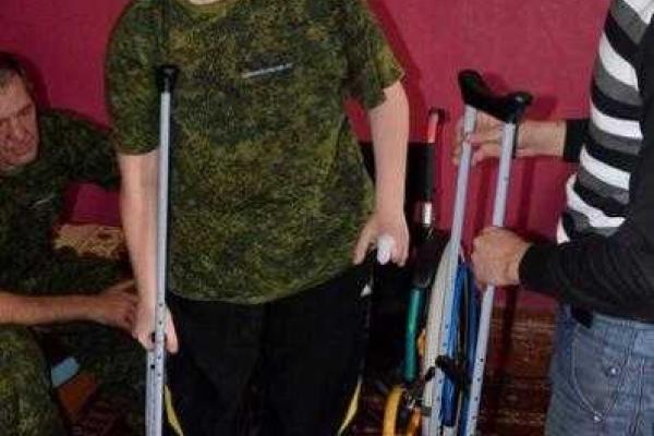 Использовали и выбросили: боевики "ДНР" отказалась от своей покалеченной снайперши  Использовали и выбросили: боевики "ДНР" отказалась от своей покалеченной снайперши