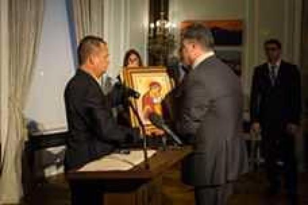 Встреча Порошенко с "американскими" украинцами в Нью-Йорке прошла в теплой обстановке Встреча Порошенко с "американскими" украинцами в Нью-Йорке прошла в теплой обстановке