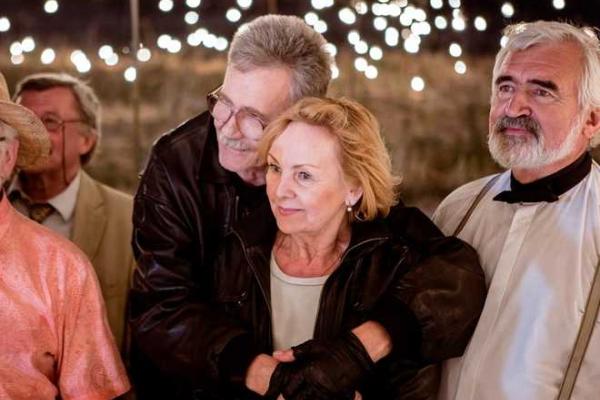 Подарок поклонникам группы "Океан Эльзы" - клип на песню "Життя починається знов"