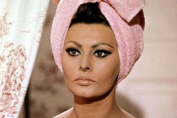 Несравненная Софи Лорен отмечает сегодня 81-летие