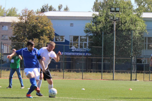 В ответном матче сборных "ДНР" и "ЛНР", дончане "сделали" луганчан со счетом 3:1