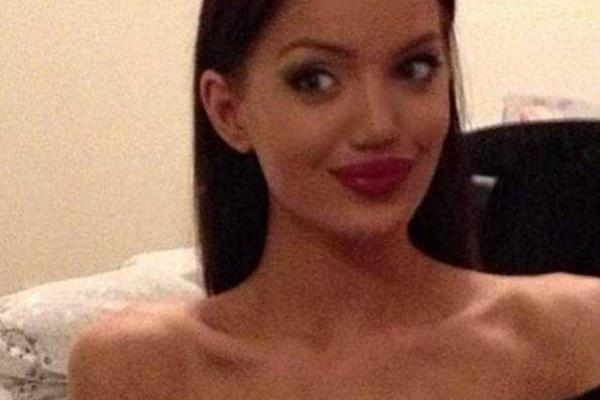 В Шотландии живет девушка, которая является точной копией Анджелины Джоли