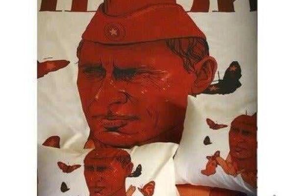 Фанаты Путина пищат от радости: отныне они могут нежиться "на кумире" и плакаться ему в подушку