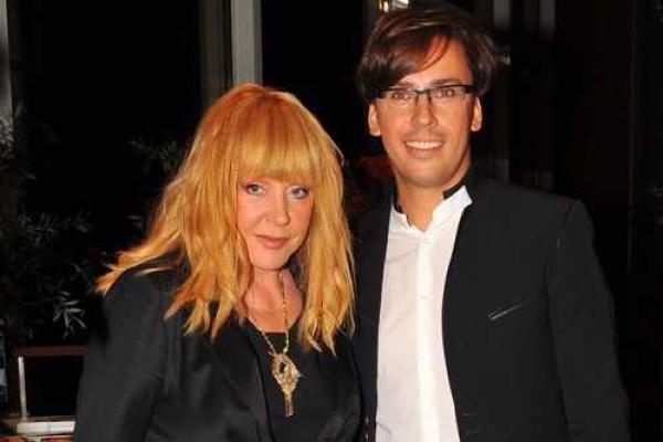 Алла Пугачева сверкнула стройными ножками на светском рауте