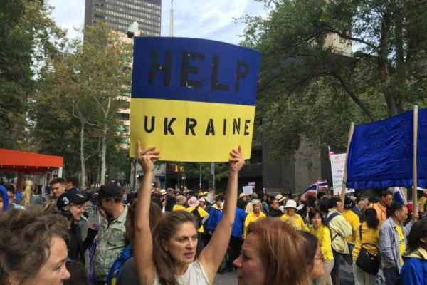 В Нью-Йорке Путину устроили "теплую" встречу В Нью-Йорке Путину устроили "теплую" встречу