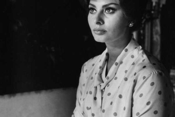 Эксклюзивные архивные фото блистательной Софи Лорен Эксклюзивные архивные фото блистательной Софи Лорен