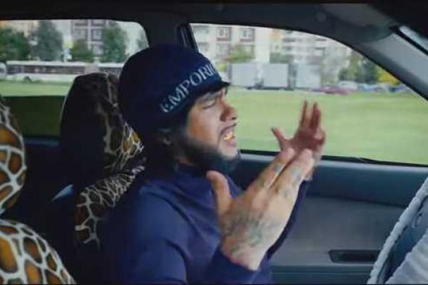 В новом клипе Тимати "воспел" авто российского автопрома В новом клипе Тимати "воспел" авто российского автопрома