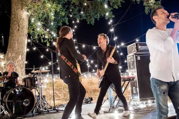 Подарок поклонникам группы "Океан Эльзы" - клип на песню "Життя починається знов"