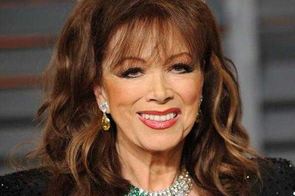 Ушла из жизни известная писательница Джеки Коллинз