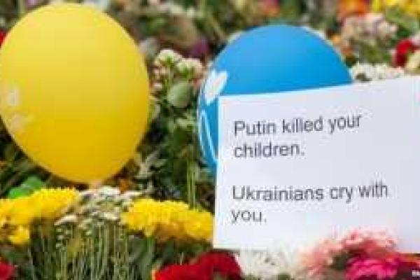 В Нью-Йорке начались акции протеста против политики Путина В Нью-Йорке начались акции протеста против политики Путина