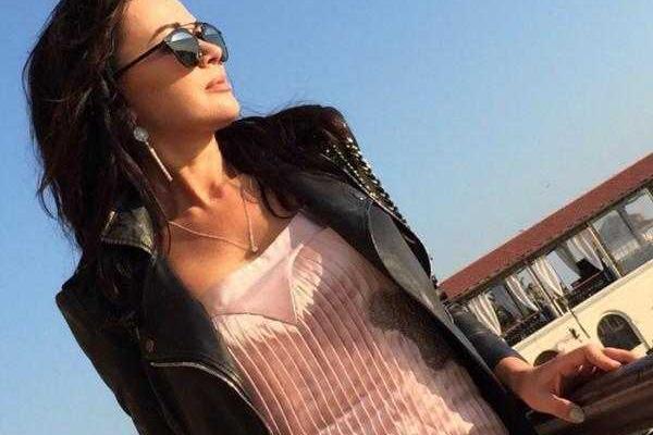 Актриса Анастасия Заворотнюк продолжает поражать поклонников своей молодостью