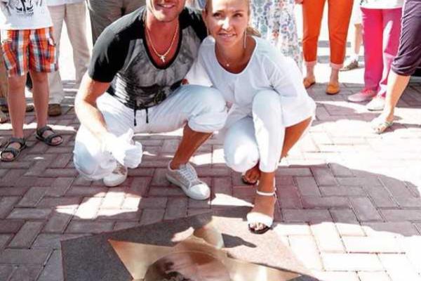 На Аллее славы в Сочи зажглась звезда Татьяны Навки