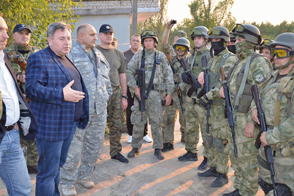 Депутаты ВР на тренировочных полигонах убедились в профессиональной подготовке луганских милиционеров