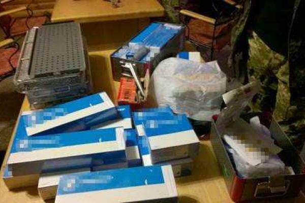 Груз со средствами протезирования для боевиков "ДНР" задержан на Донетчине сводной мобильной группой