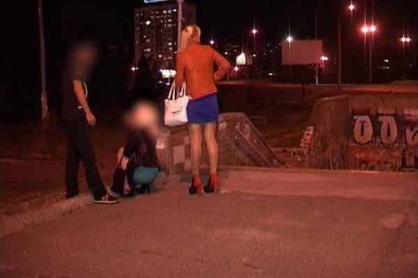 В Киеве устроили облаву на "ночных бабочек" В Киеве устроили облаву на "ночных бабочек"