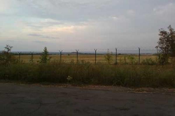 Россия начала отгораживаться от "республик" не только на словах: на границе растут заборы Россия начала отгораживаться от "республик" не только на словах: на границе растут заборы