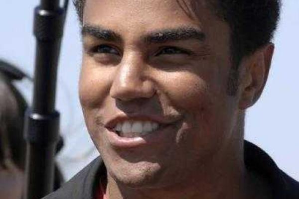 Эпатажная Ким Кардашян поведала, что честь стать первым ее мужчиной выпала племяннику Майкла Джексона