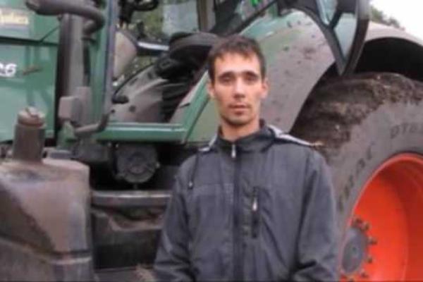 В одном из российских сел местные жители избили переселенцев с Донбасса В одном из российских сел местные жители избили переселенцев с Донбасса