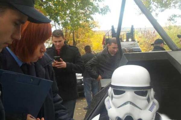 Одесская полиция вступила в "бой" с войском Дарта Вейдера