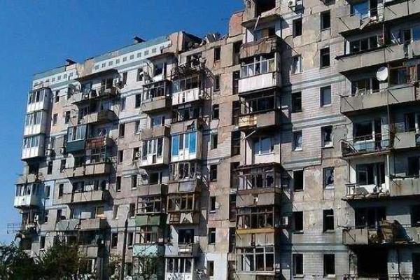 Дончане, вернувшиеся в город, с тоской и шоком отмечают, что Донецк вернулся в середину прошлого века Дончане, вернувшиеся в город, с тоской и шоком отмечают, что Донецк вернулся в середину прошлого века