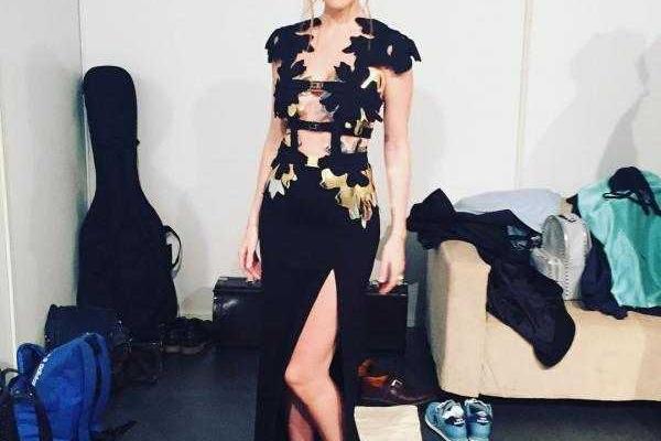 Наталья Подольская "подарила" жуликам дорогие часы