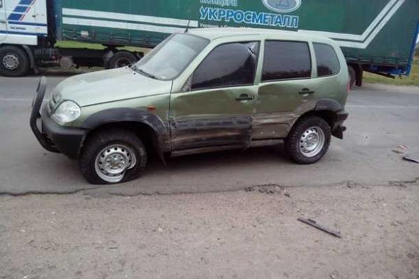 Кровавое ДТП на Сумщине унесло жизни двух человек Кровавое ДТП на Сумщине унесло жизни двух человек