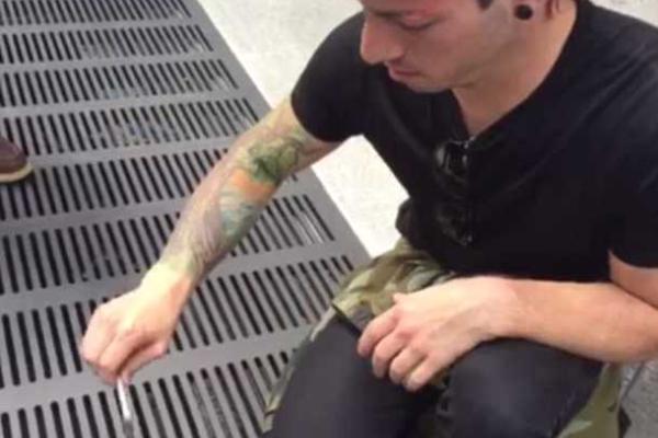 Бессмысленный флешмоб бьет рекорды популярности среди пользователей Сети