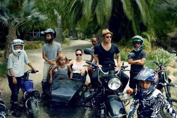 Звездная пара Джоли-Питт с детьми стали героями новой фотосессии