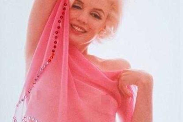 В сеть попали редкие снимки обворожительной Мэрилин Монро В сеть попали редкие снимки обворожительной Мэрилин Монро