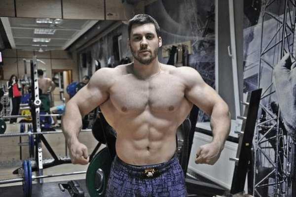 В новой полиции Одессы служит известный бодибилдер Украины