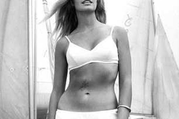 Самые сексуальные "пляжные тела" всех времен. Рейтинг