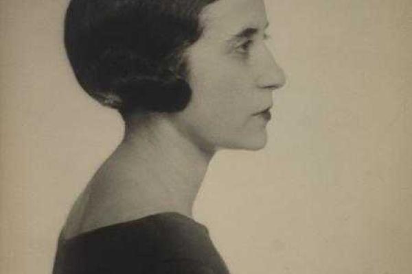 На аукционе с молотка уйдут редкие черно-белые снимки звезд