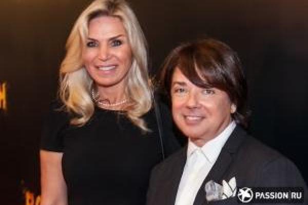 Дочь известного дизайнера Юдашкина ждет ребенка