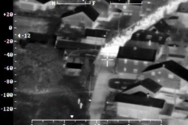 Полицейские в Словении с вертолета засняли огромный поток беженцев