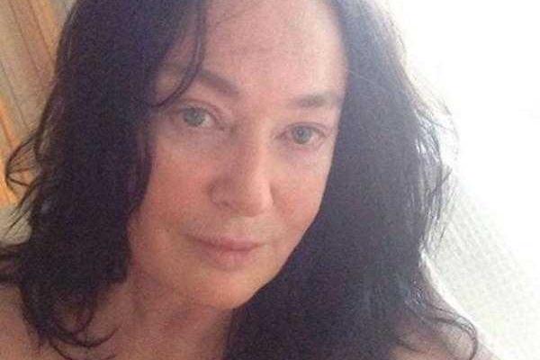 Актриса Лариса Гузеева рискнула показать себя в постели без косметики